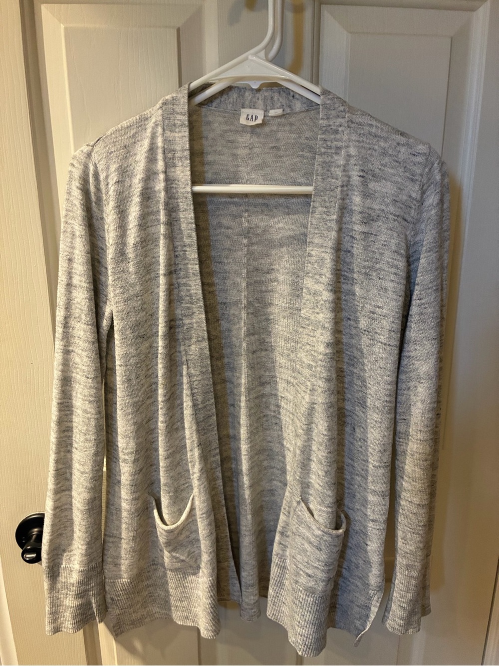 GAP Light Heather Gray Open Cardigan with Pockets
